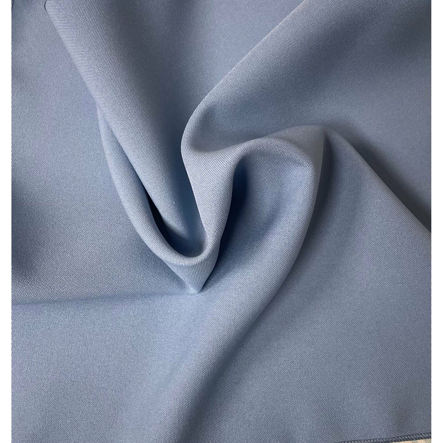 Dunkelblauer Bi-Stretch-Polyesterstoff